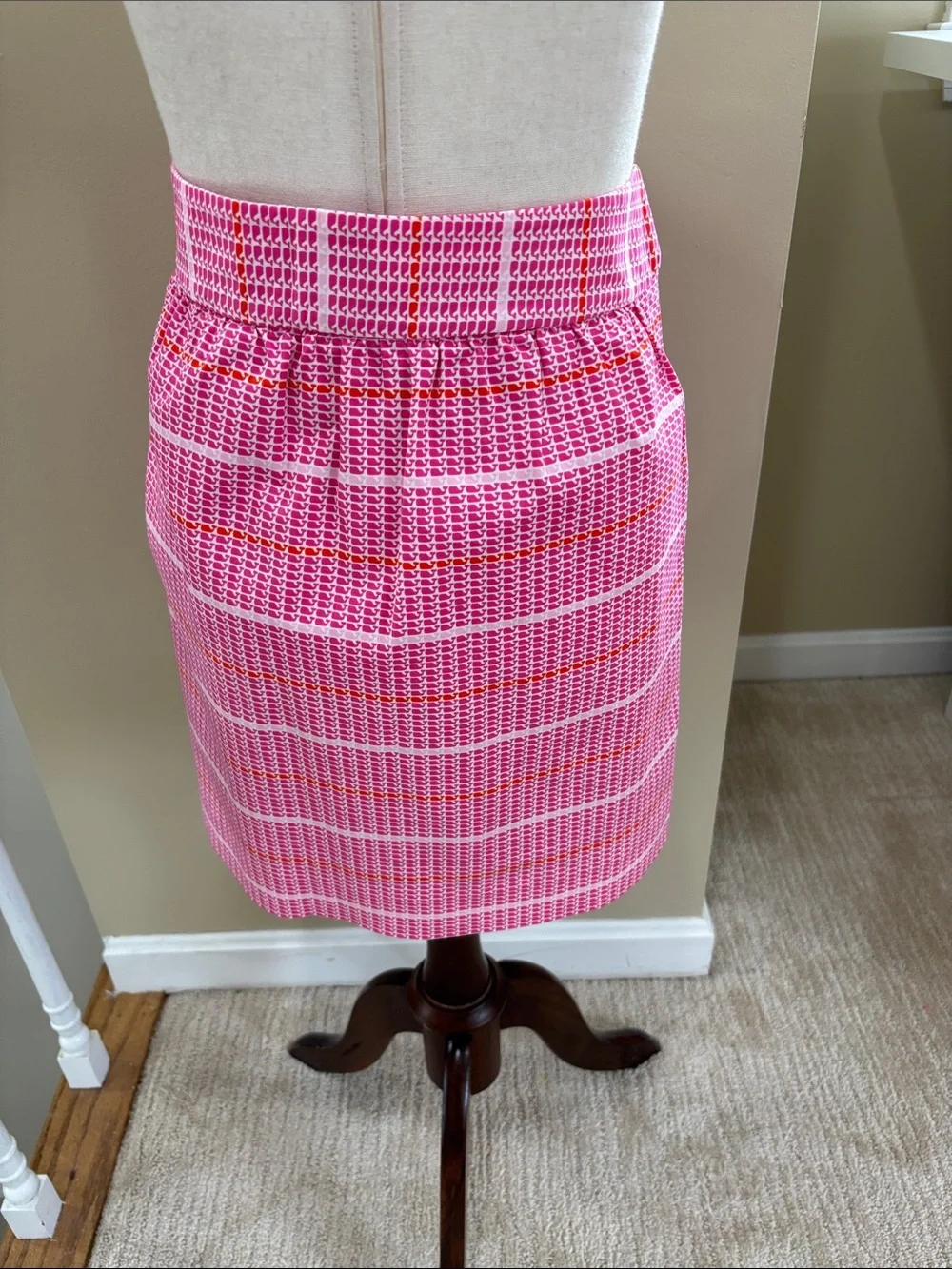 Vineyard Vines Pink White Whale Print Mini Skirt Size 8 EUC